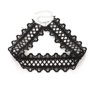 Women Choker Necklace Fashion Vintage Decorative Lace Choker Clavicle Necklace